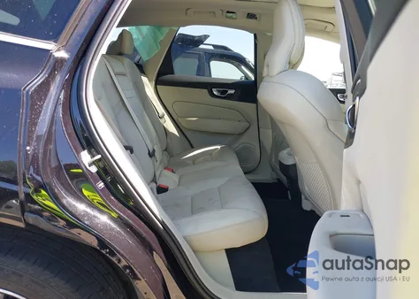 2021 Volvo Xc60 T5 Momentum из США, поврежденный, VIN YV4102DK4M1690134